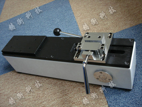 手動臥式測試臺圖片