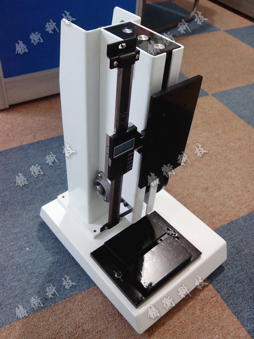 手動(dòng)立式測(cè)試臺(tái)圖片